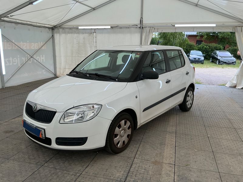 Skoda Fabia 1.2 Classic 2009 – снимка 1