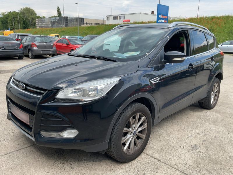 Ford Kuga 1.5 EcoBoost Titanium 2015 – снимка 1