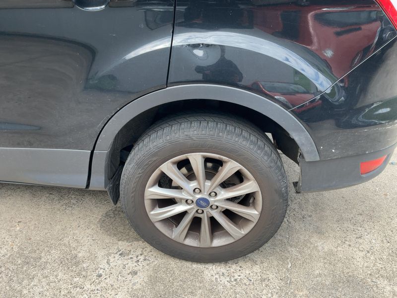 Ford Kuga 1.5 EcoBoost Titanium 2015 – снимка 5
