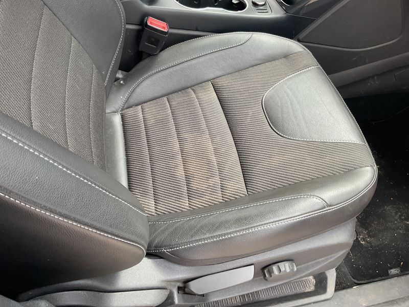 Ford Kuga 1.5 EcoBoost Titanium 2015 – снимка 34