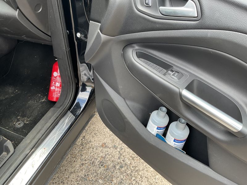 Ford Kuga 1.5 EcoBoost Titanium 2015 – снимка 31