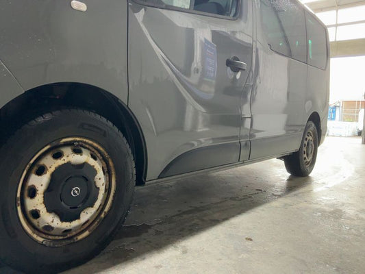 Opel Vivaro 1.6 CDTI Biturbo Combi L1H1 2,7t 2016 – снимка 2