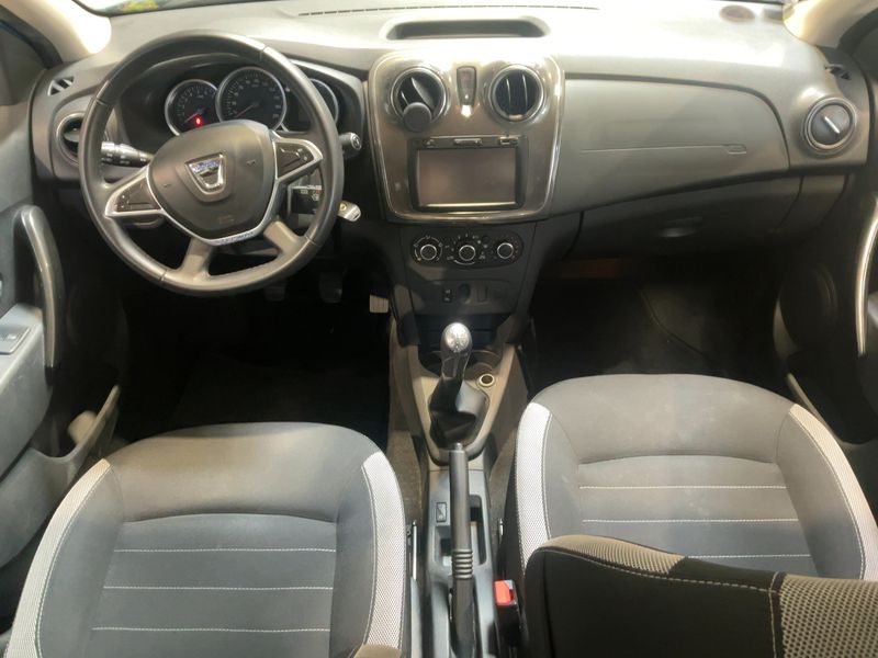 Dacia Sandero 0.9 TCe Stepway 2017 – снимка 17