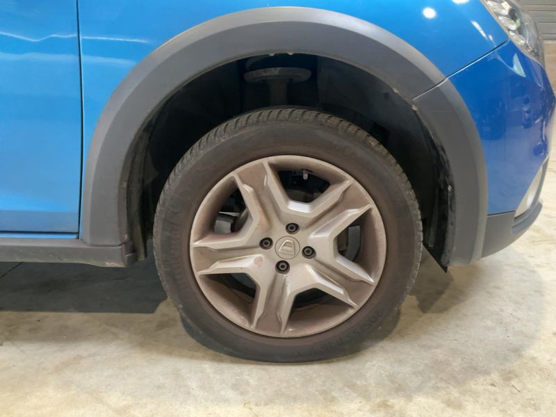 Dacia Sandero 0.9 TCe Stepway 2017 – снимка 11