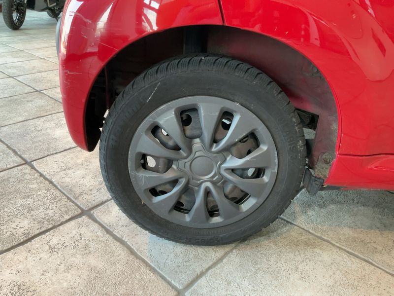 Peugeot 107 1.0 Plasir 2011 – снимка 9