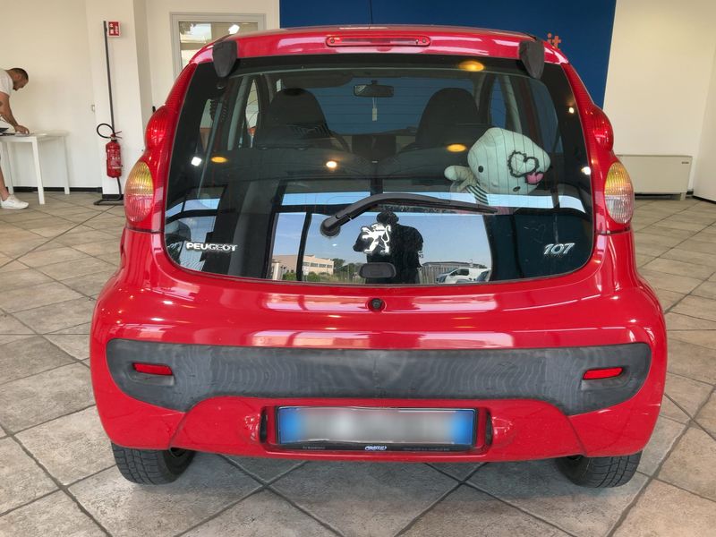 Peugeot 107 1.0 Plasir 2011 – снимка 7
