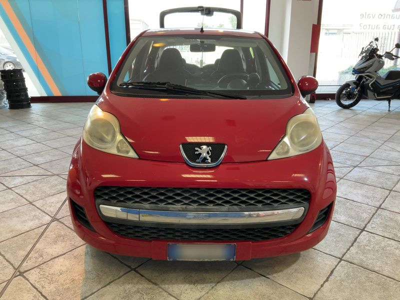 Peugeot 107 1.0 Plasir 2011 – снимка 14