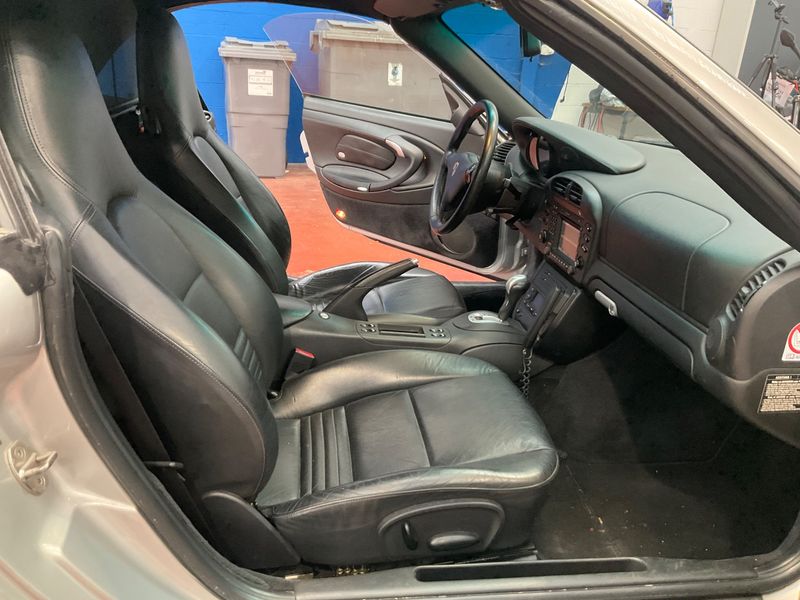 Porsche 911 996 Carrera Cabrio 2003 – снимка 16