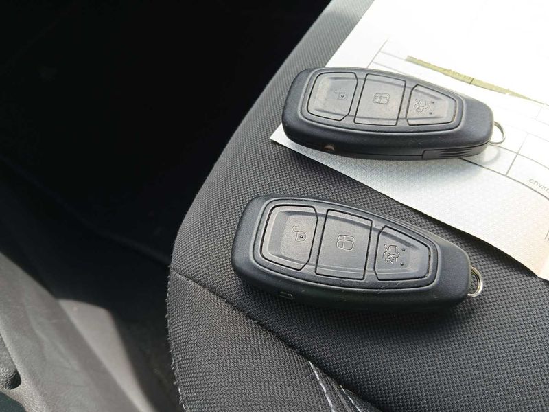 Ford Kuga 1.5 TDCi Cool&Connect 2018 – снимка 20