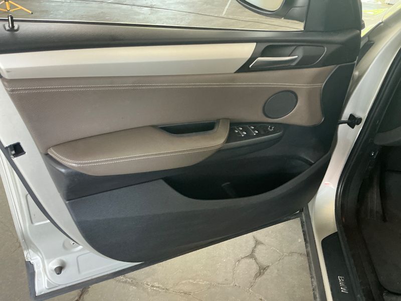 BMW X3 xDrive 20d 2012 – снимка 32