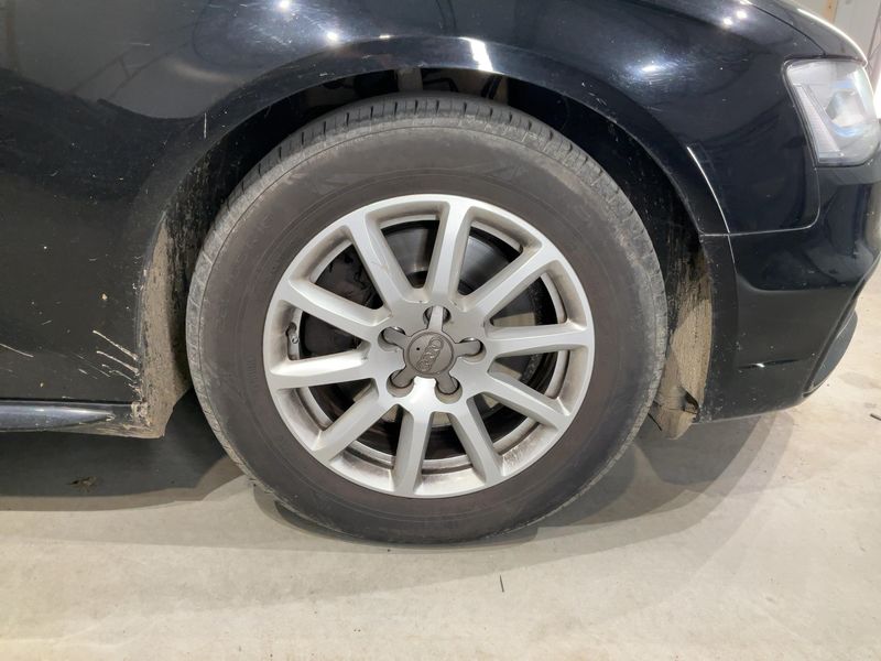 Audi A4 2.0 TDI Attraction 2013 – снимка 19