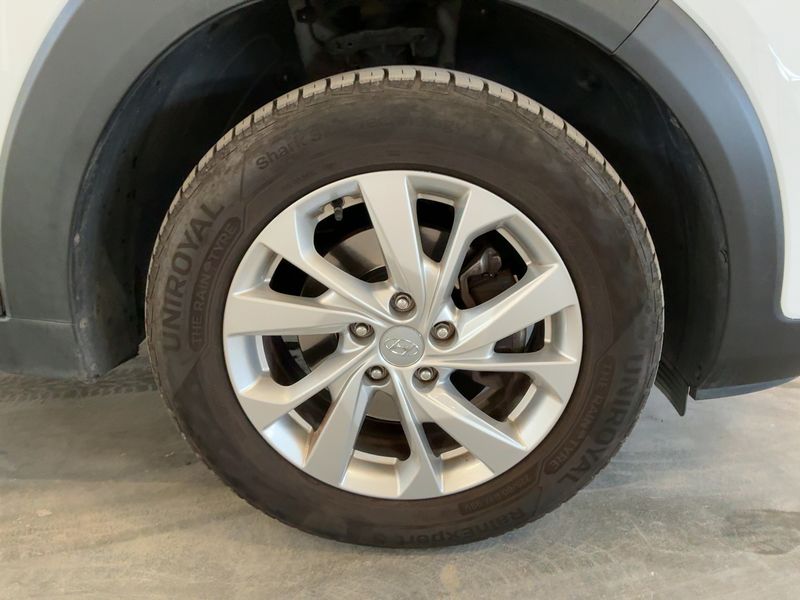 Hyundai Tucson 1.6 CRDi Creative 2WD 2019 – снимка 11