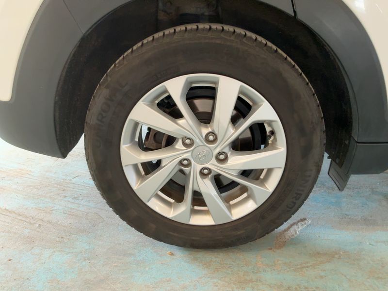 Hyundai Tucson 1.6 CRDi Creative 2WD 2019 – снимка 9