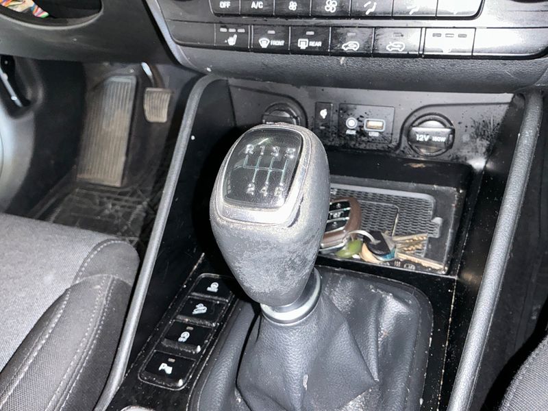 Hyundai Tucson 1.6 CRDi Creative 2WD 2019 – снимка 24