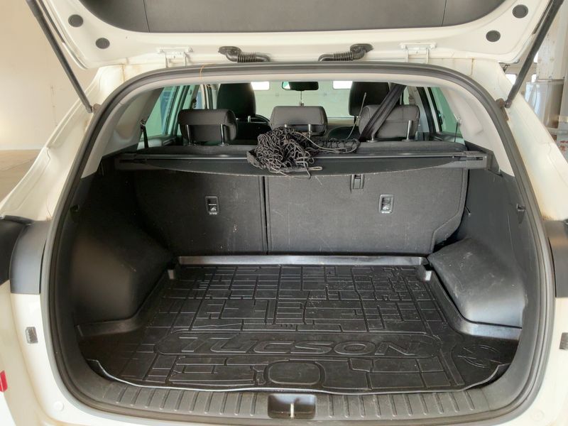 Hyundai Tucson 1.6 CRDi Creative 2WD 2019 – снимка 15