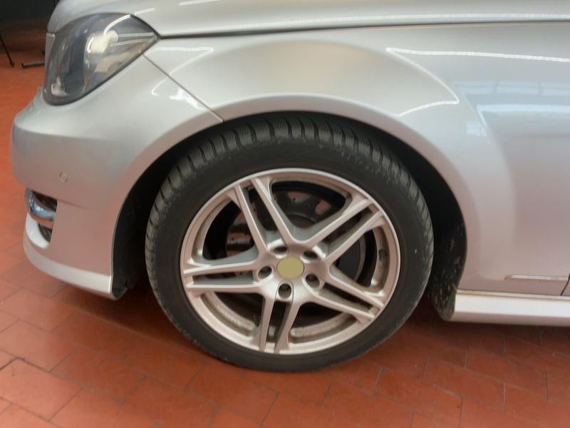 Mercedes-Benz C-Klasse C 200 CDI T BlueEfficiency Avantgarde 2012 – снимка 16