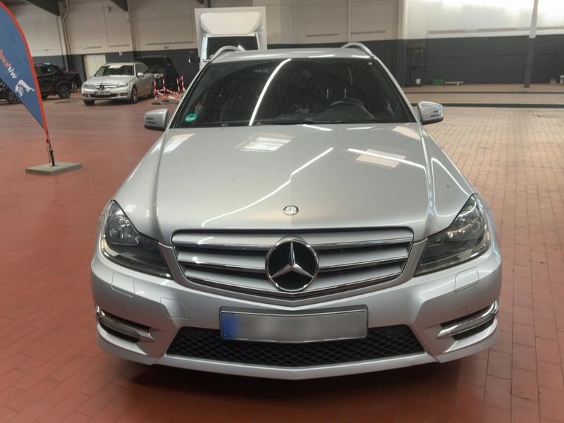 Mercedes-Benz C-Klasse C 200 CDI T BlueEfficiency Avantgarde 2012 – снимка 9