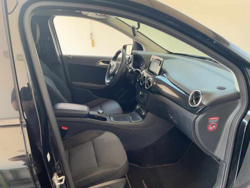Mercedes-Benz B-Klasse B 200 CDI Standard 2015 – снимка 16