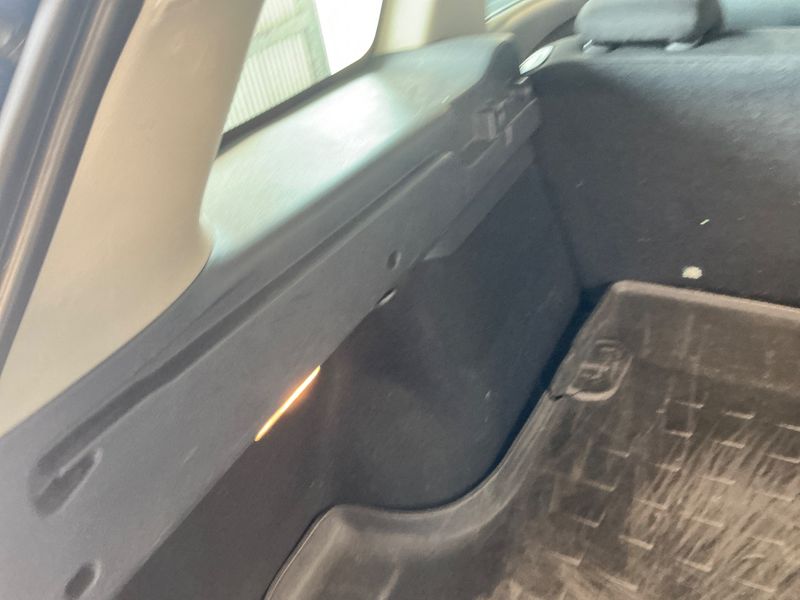 Dacia Logan MCV 0.9 TCe Prestige 2014 – снимка 35