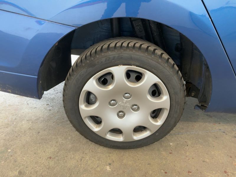 Dacia Logan MCV 0.9 TCe Prestige 2014 – снимка 9