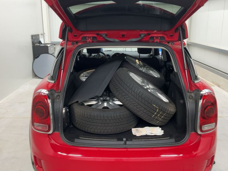 MINI Countryman Cooper S E Hybrid ALL4 2019 – снимка 16