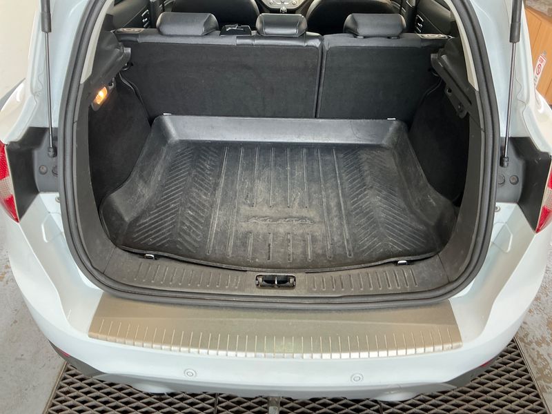 Ford Kuga 2.0 TDCi Titanium 2012 – снимка 36