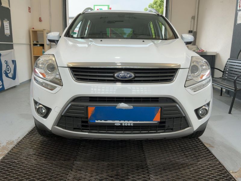 Ford Kuga 2.0 TDCi Titanium 2012 – снимка 14