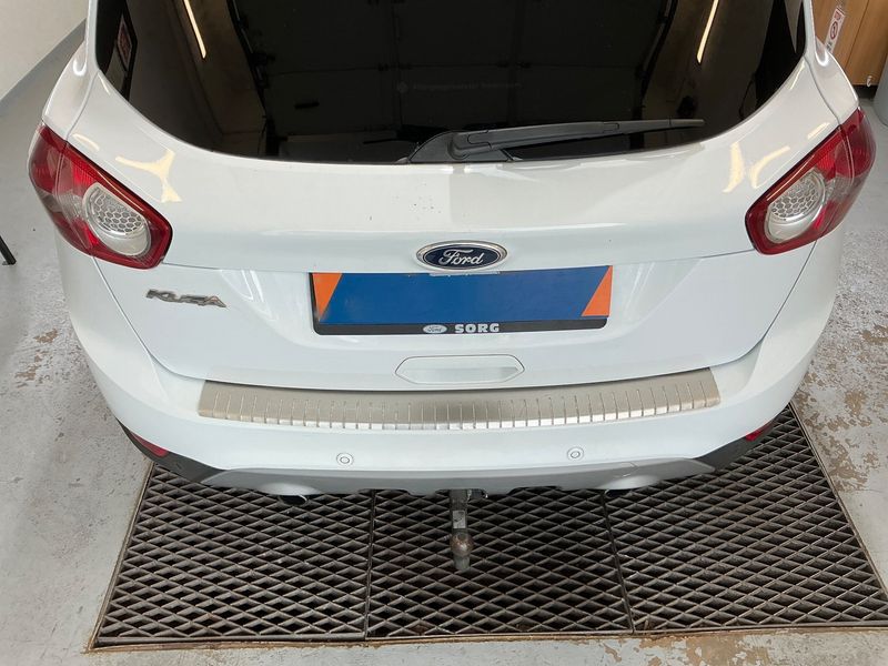 Ford Kuga 2.0 TDCi Titanium 2012 – снимка 39