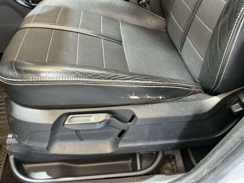 Ford Kuga 2.0 TDCi Titanium 2012 – снимка 23