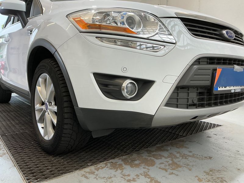 Ford Kuga 2.0 TDCi Titanium 2012 – снимка 43