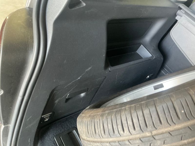 Volkswagen Touran 1.4 TSI Highline 2009 – снимка 25
