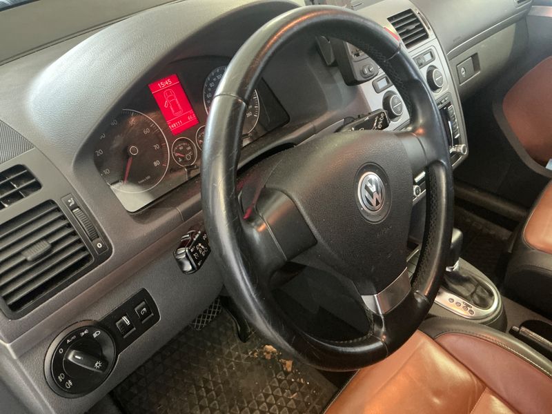 Volkswagen Touran 1.4 TSI Highline 2009 – снимка 33