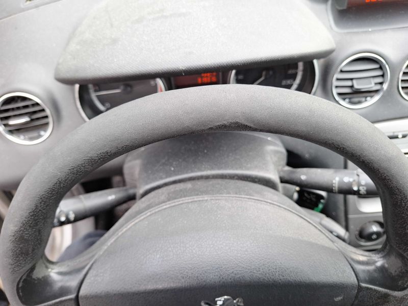 Peugeot 308 1.6 HDi Confort Pack 2008 – снимка 102