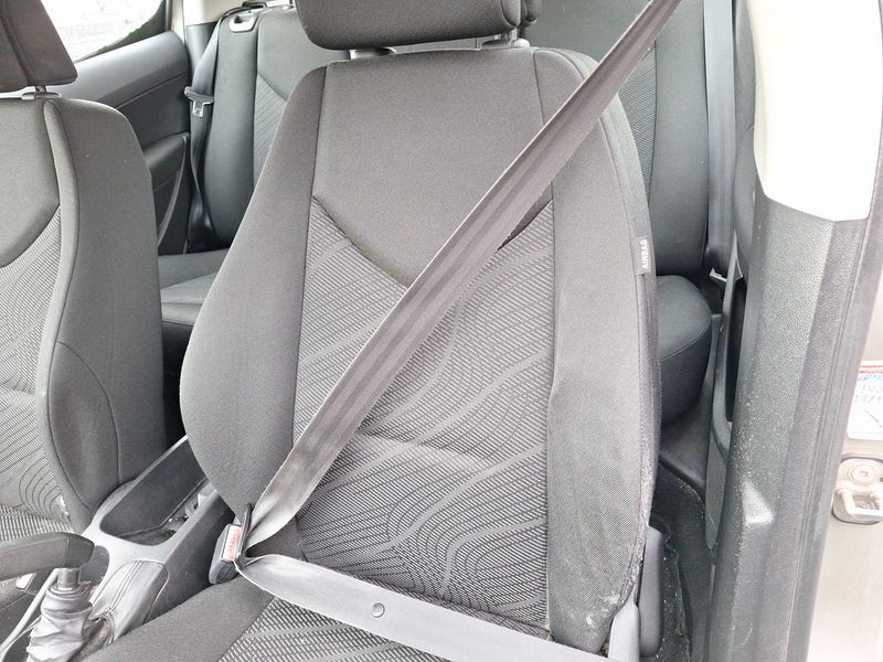 Peugeot 308 1.6 HDi Confort Pack 2008 – снимка 97