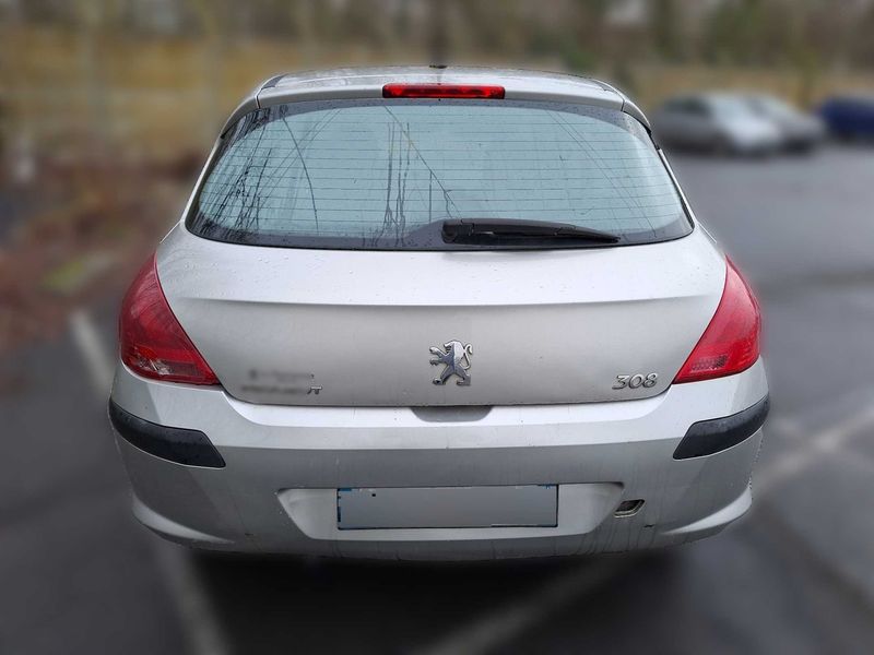 Peugeot 308 1.6 HDi Confort Pack 2008 – снимка 4