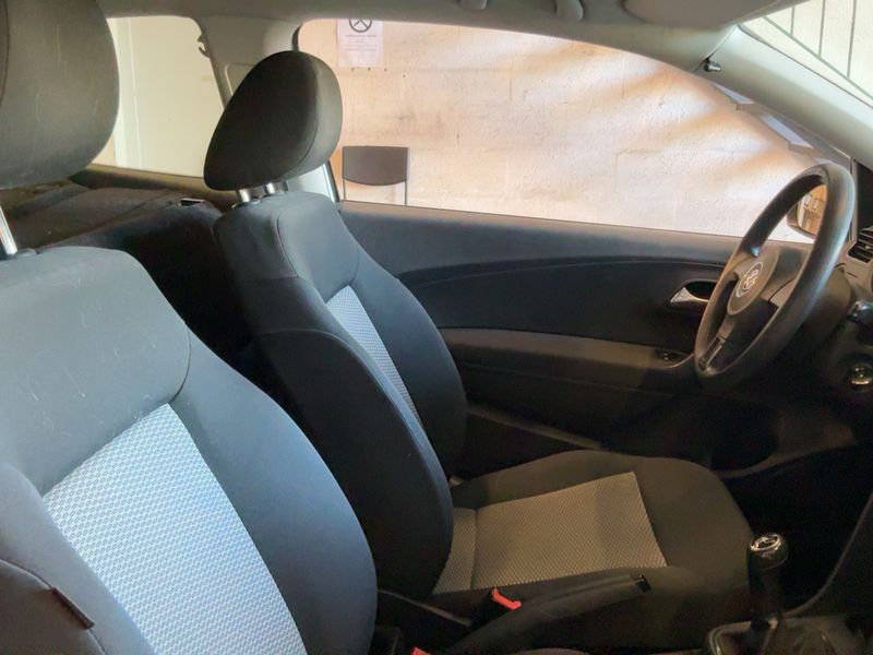 Volkswagen Polo 1.2 TDI Style 2012 – снимка 16