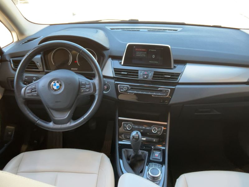 BMW 2er 216d Gran Tourer Advantage 2021 – снимка 17