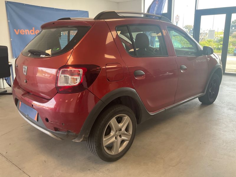 Dacia Sandero 0.9 TCe Stepway Prestige 2014 – снимка 2