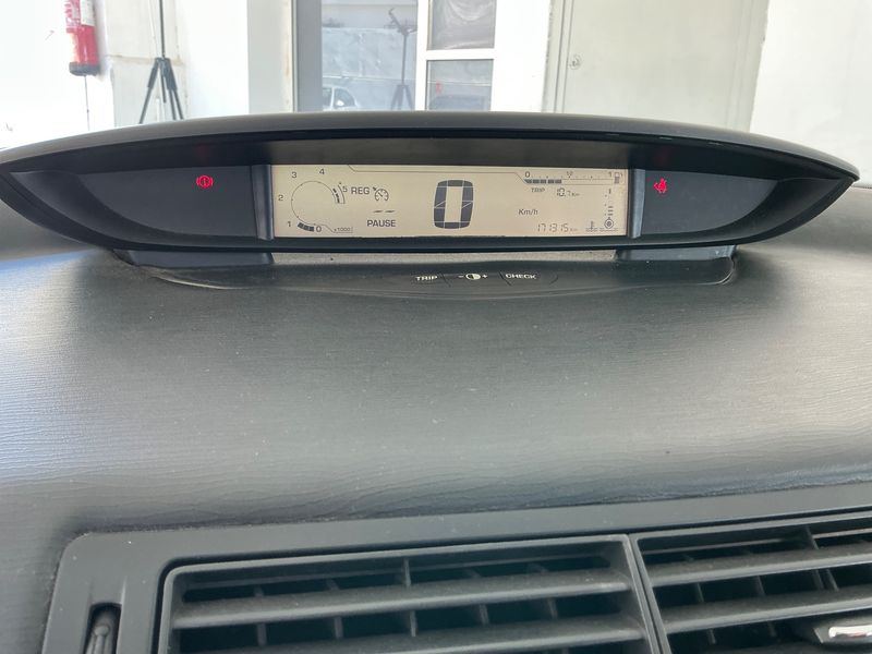 Citroen C4 1.6 HDi Collection 2010 – снимка 4