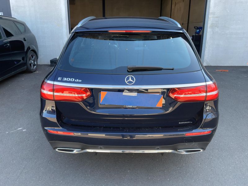 Mercedes-Benz E-Klasse E 300 de T AMG Line 2019 – снимка 7