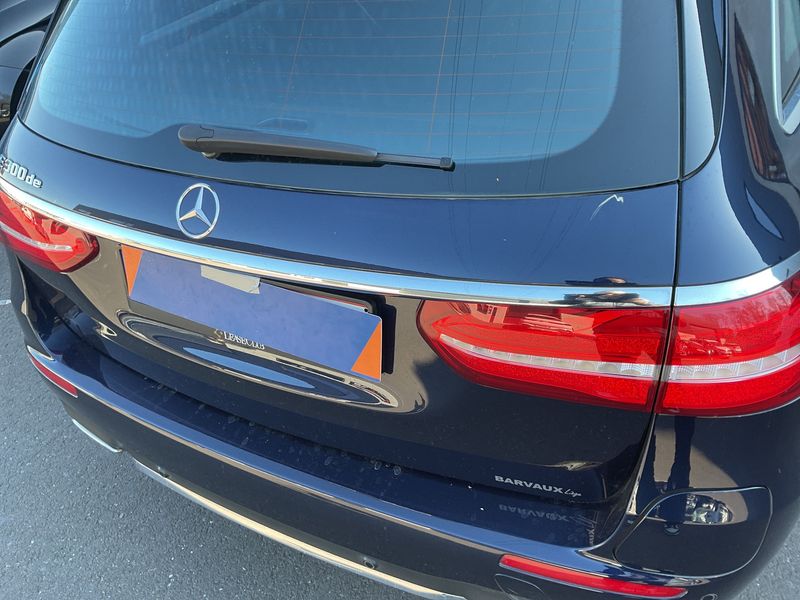 Mercedes-Benz E-Klasse E 300 de T AMG Line 2019 – снимка 31