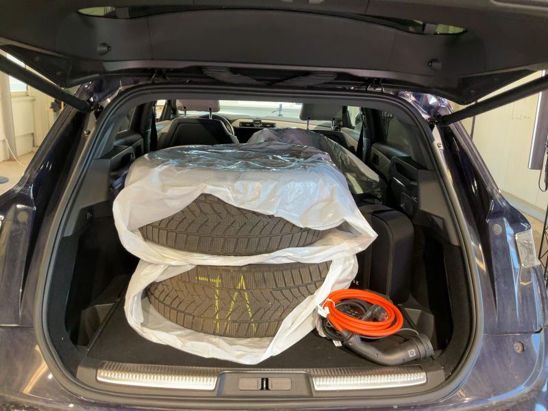 DS Automobiles DS7 1.6 E-Tense Hybrid 4x4 Rivoli 2022 – снимка 16