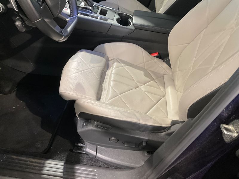 DS Automobiles DS7 1.6 E-Tense Hybrid 4x4 Rivoli 2022 – снимка 23