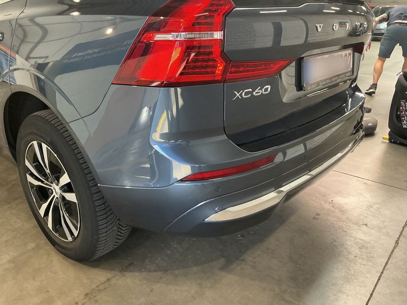Volvo XC60 2.0 T6 Recharge Plug-in Hybrid Plus Dark AWD 2021 – снимка 26