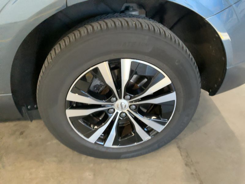 Volvo XC60 2.0 T6 Recharge Plug-in Hybrid Plus Dark AWD 2021 – снимка 5