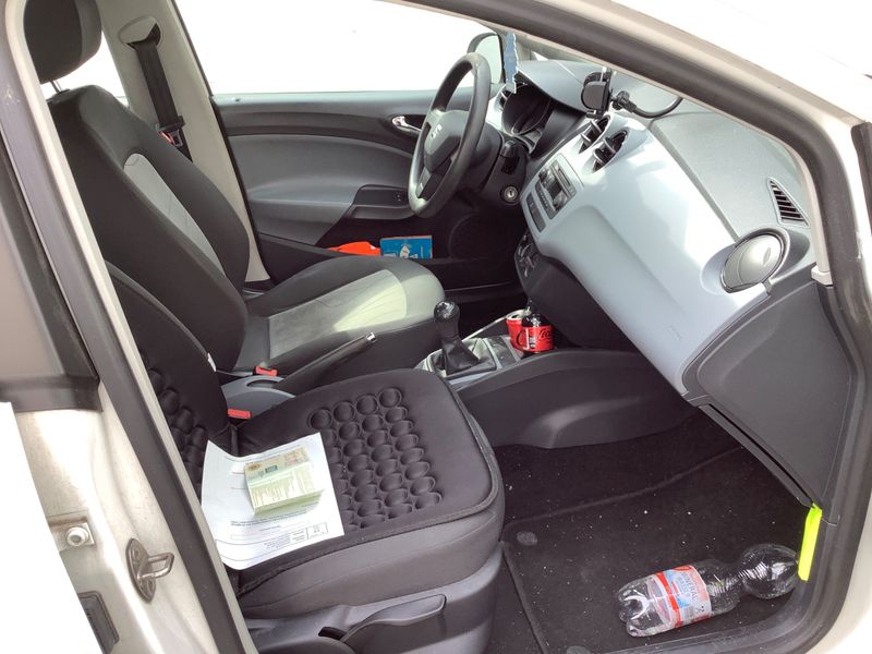 Seat Ibiza 1.2 TSI Reference 2015 – снимка 3