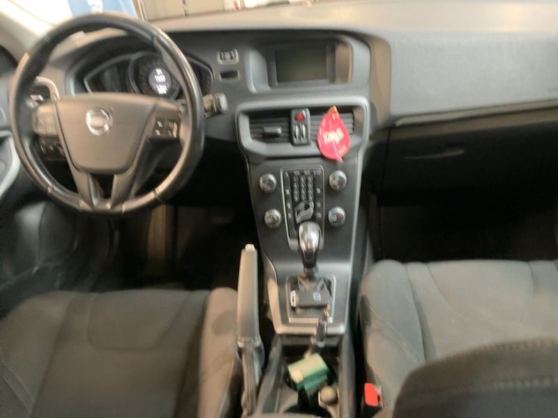 Volvo V40 Cross Country 2.0 D3 Nova Plus Edition 2013 – снимка 17