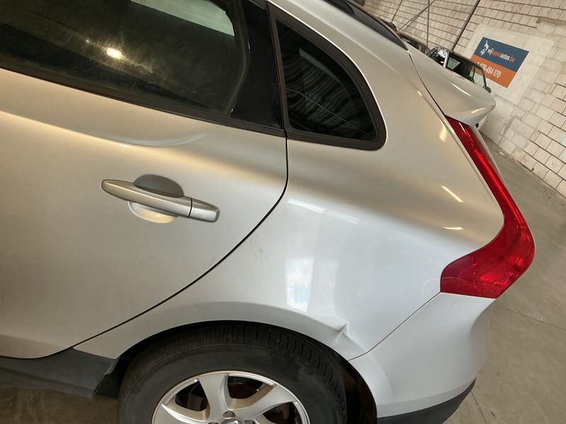 Volvo V40 Cross Country 2.0 D3 Nova Plus Edition 2013 – снимка 24