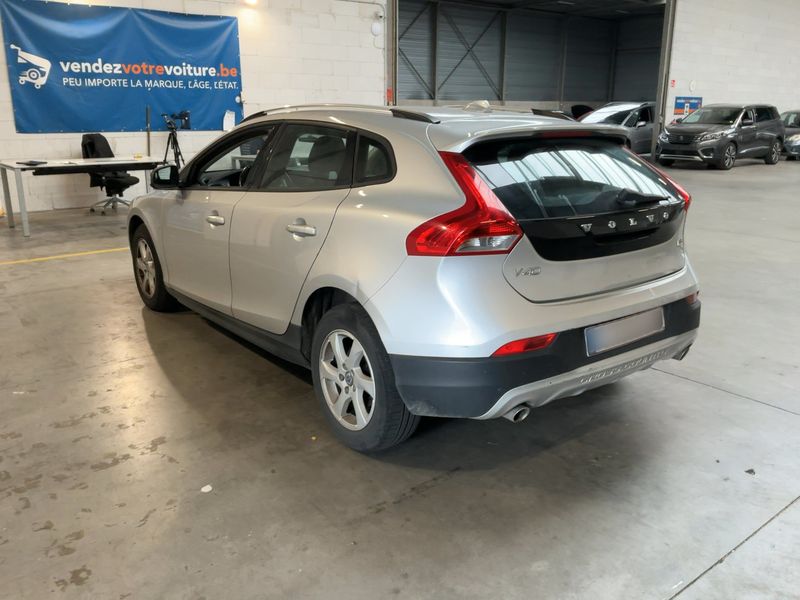 Volvo V40 Cross Country 2.0 D3 Nova Plus Edition 2013 – снимка 6