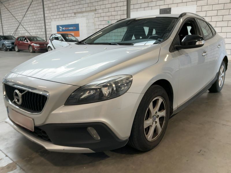 Volvo V40 Cross Country 2.0 D3 Nova Plus Edition 2013 – снимка 2